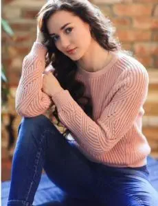 Elite escort service in Sakaleshapura for home and hotel visits